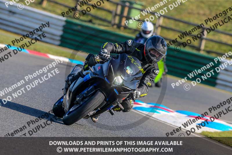 PJM Wedding Photography;enduro digital images;event digital images;eventdigitalimages;mallory park;mallory park photographs;mallory park trackday;mallory park trackday photographs;no limits trackdays;peter wileman photography;racing digital images;trackday digital images;trackday photos